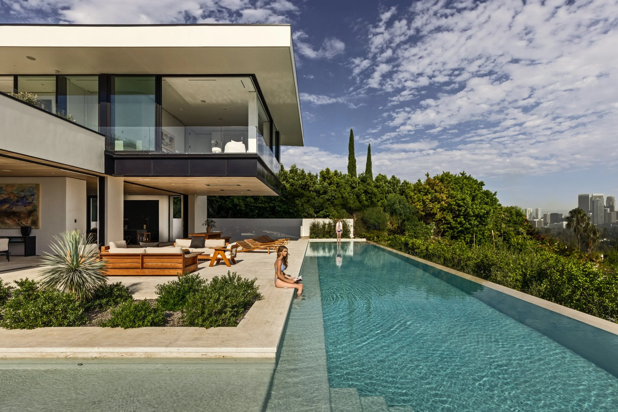 Paul McClean Architect — Luxury Exterior Photography — Lifestyle — By Joe Bryant